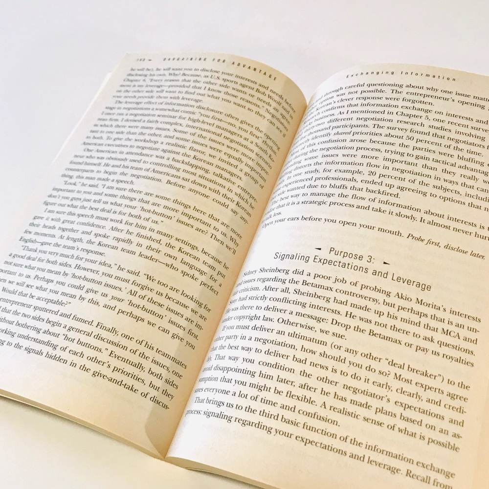 📚 Books Sales - Picture 12 of 12